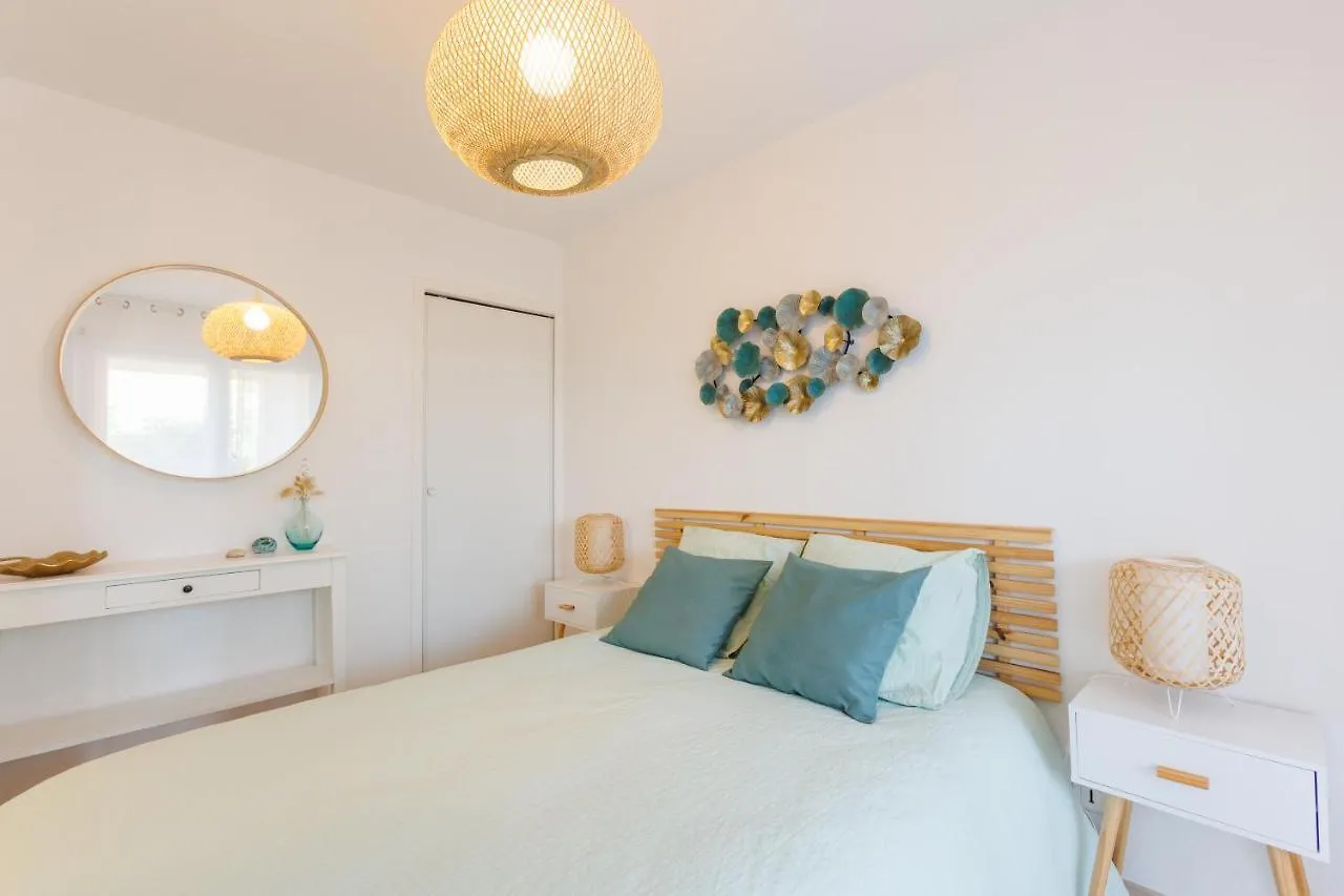 Apartment La Rascasse De Vacances Giens Hyeres